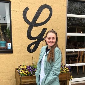 Meet your Posher, Haley